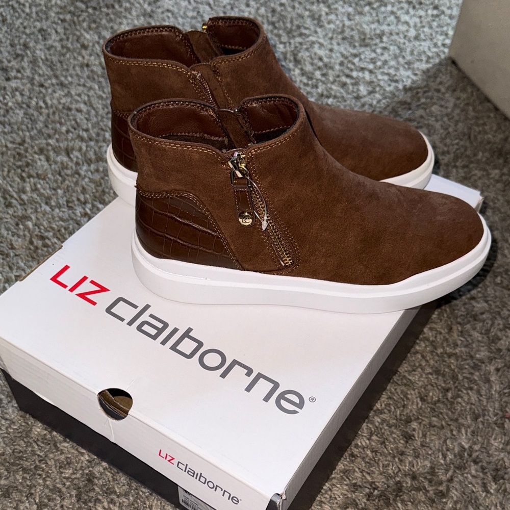 Liz Claiborne Brown High-Top Boots